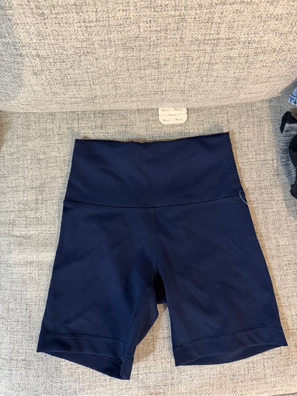 Lululemon wunder train hr shorts 6”